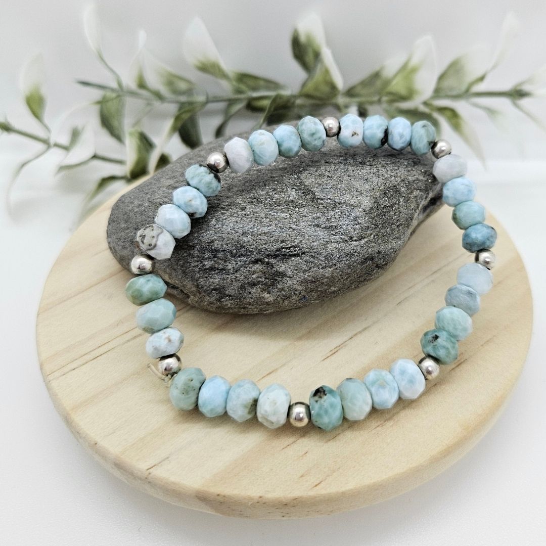 Larimar Facette