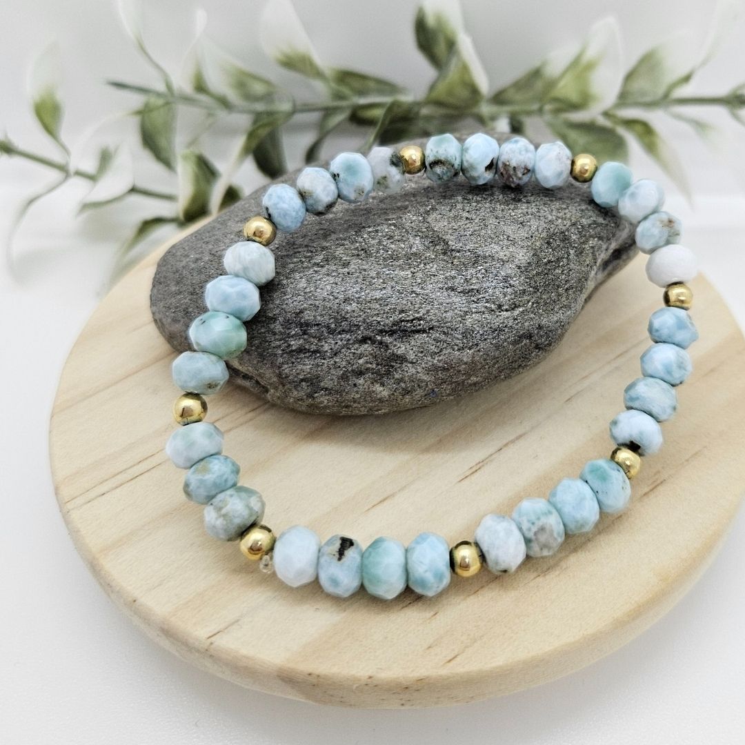 Larimar Facette